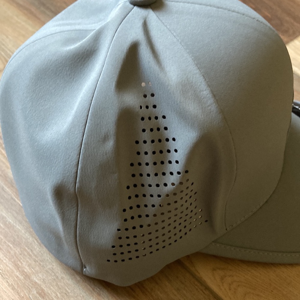 RIPCURL HAT - Picture 4 of 6